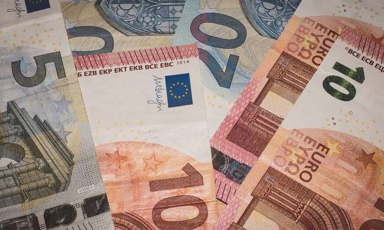 Επίδομα 400 ευρώ σε μακροχρόνια άνεργους: Πώς και σε ποιους θα δοθεί