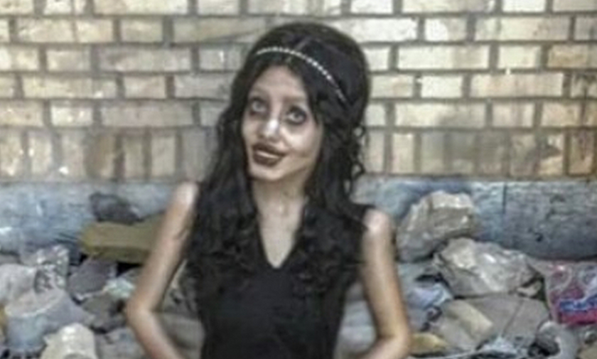 Κορωνοϊός: Η «Αντζελίνα Τζολί» του Ιράν προσβλήθηκε από τον ιό (pics)