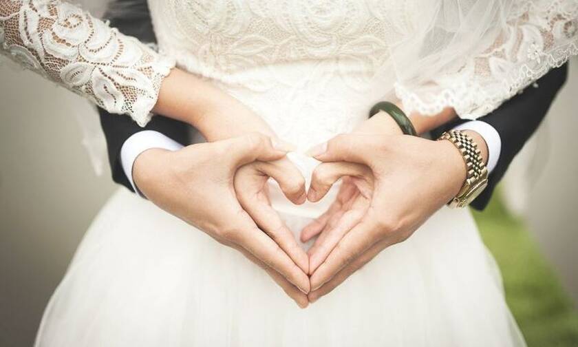 Κορονοϊός: Συγκλονιστική ιστορία - Παντρεύτηκαν στο νοσοκομείο λίγο πριν πεθάνει