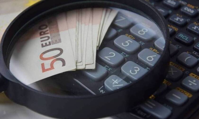ΑΑΔΕ: Νέες οδηγίες για την έκπτωση 25% στη πληρωμή ΦΠΑ