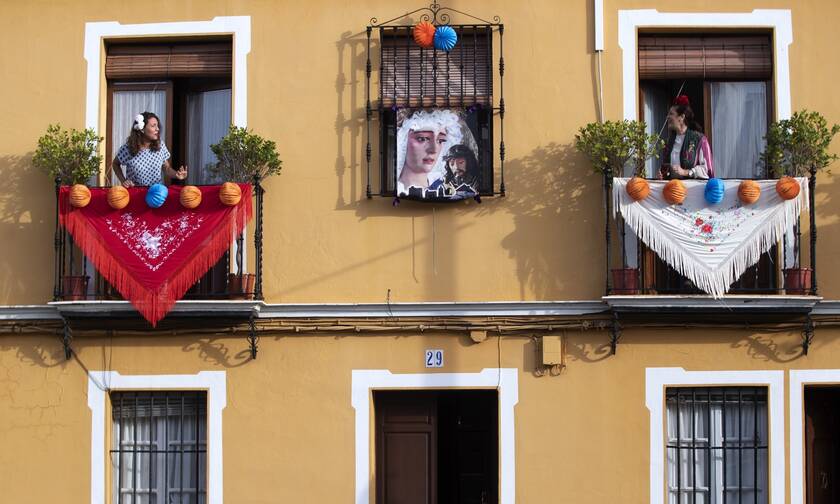 Κορονοϊός - Ισπανία: Από τις 2 Μαΐου οι Ισπανοί θα μπορούν να βγαίνουν από τα σπίτια τους για άσκηση