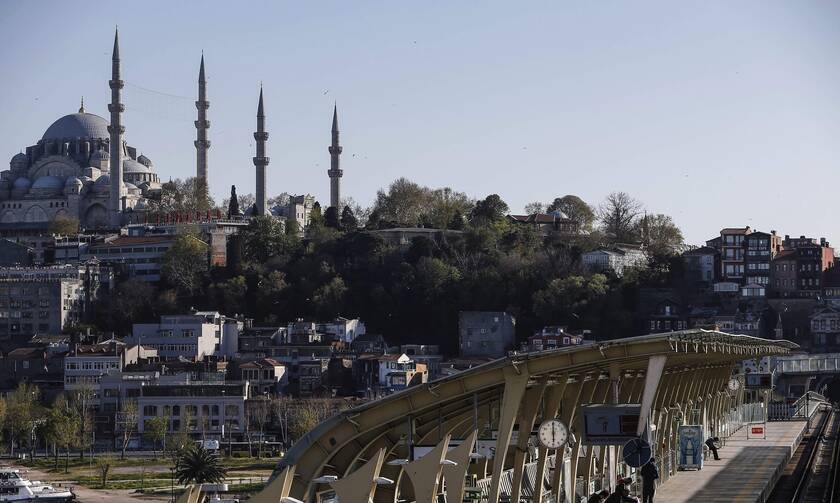 Κορονοϊός Τουρκία: Στους 2.805 οι νεκροί - Μείωση των κρουσμάτων για πρώτη φορά μετά από 20 ημέρες 