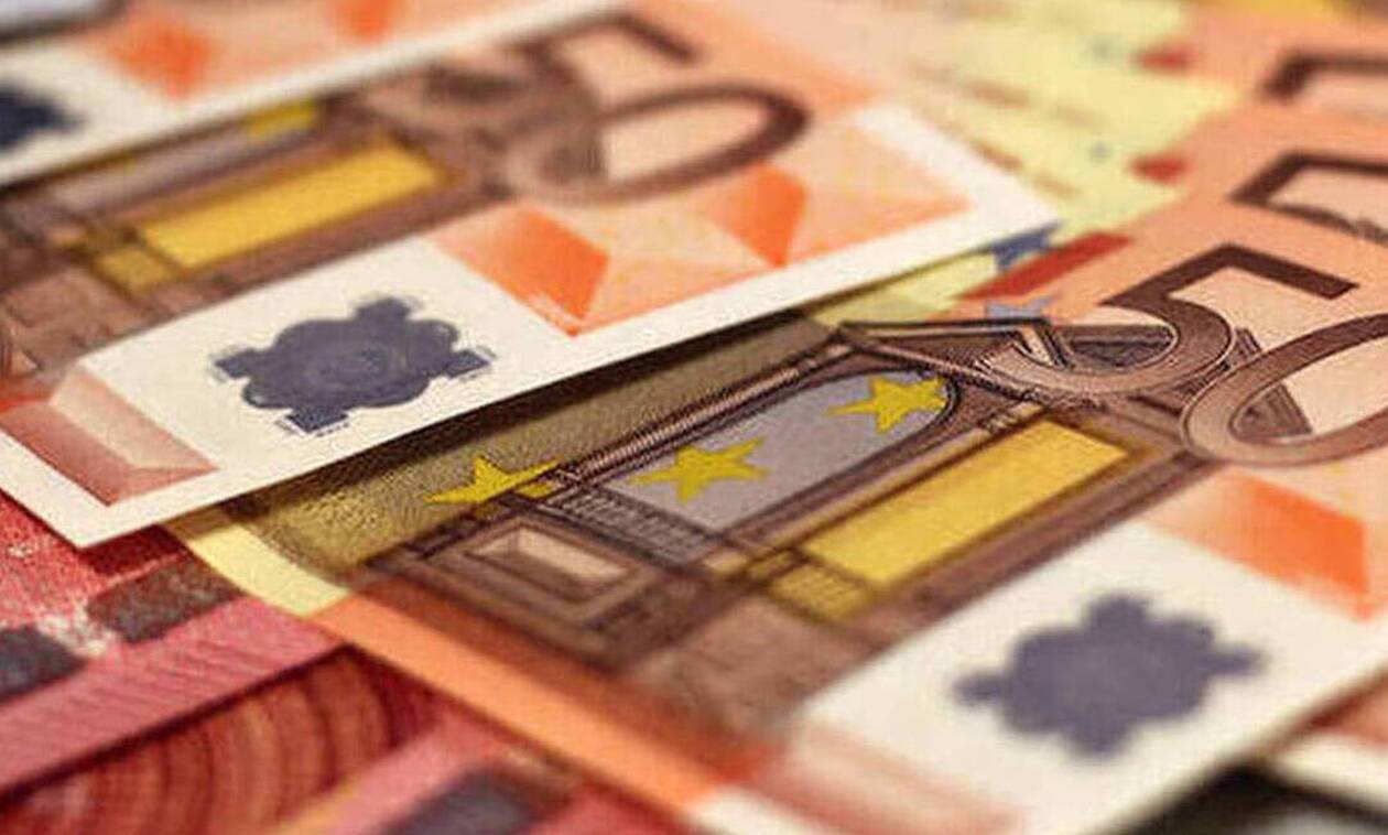 ΟΑΕΔ - Επίδομα 400 ευρώ σε μακροχρόνια ανέργους: Πότε θα πληρωθούν - Επιπλέον 10.000 δικαιούχοι 