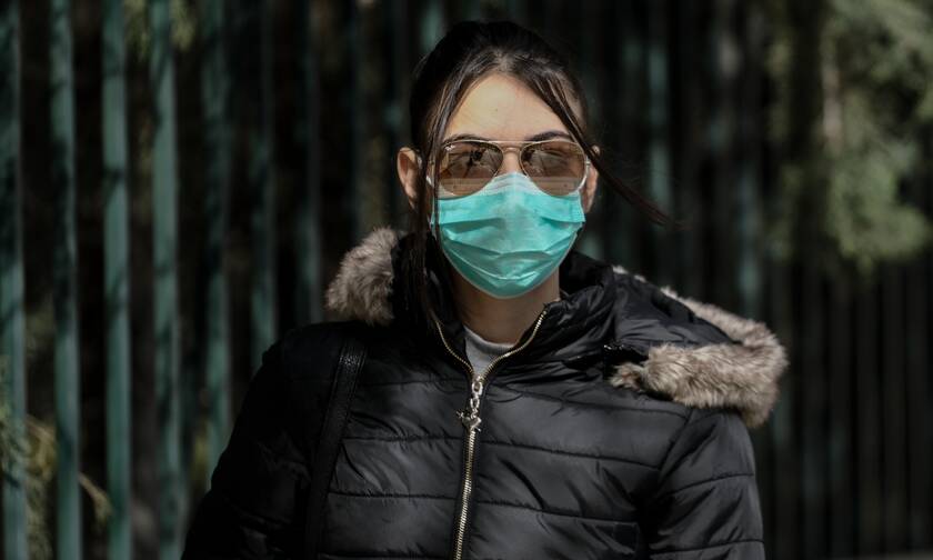 Κορονοϊός: Με μάσκα η επιστροφή στην κανονικότητα - Πού θα είναι υποχρεωτική - Η σωστή χρήση της