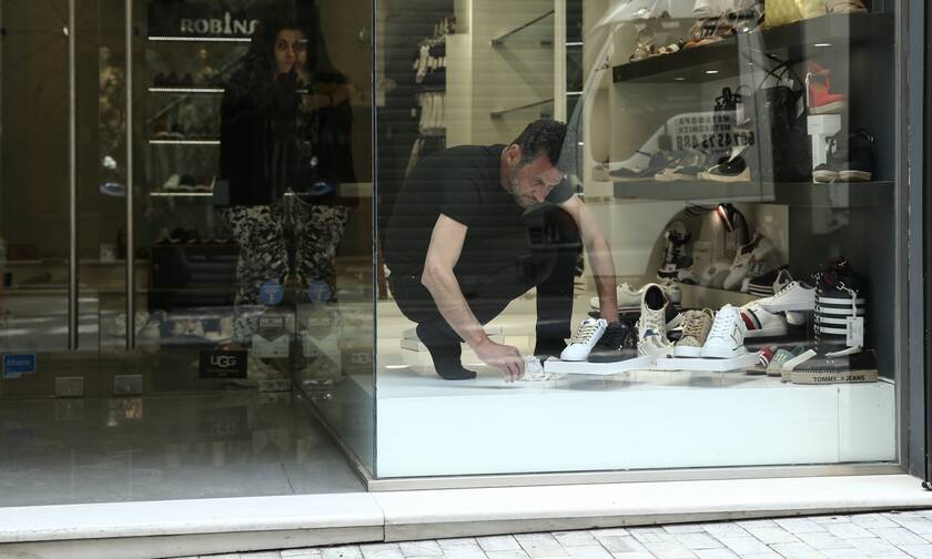 Κορονοϊός - Παπαθανάσης: Ποια καταστήματα ανοίγουν τη Δευτέρα και πώς θα λειτουργήσουν