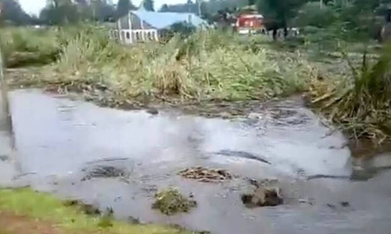 Απίστευτο video: Ποτάμι στέρεψε όταν το κατάπιε... τρύπα!