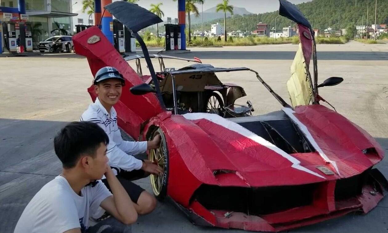 H… χάρτινη Ferrari από το Βιετνάμ είναι απίστευτη…
