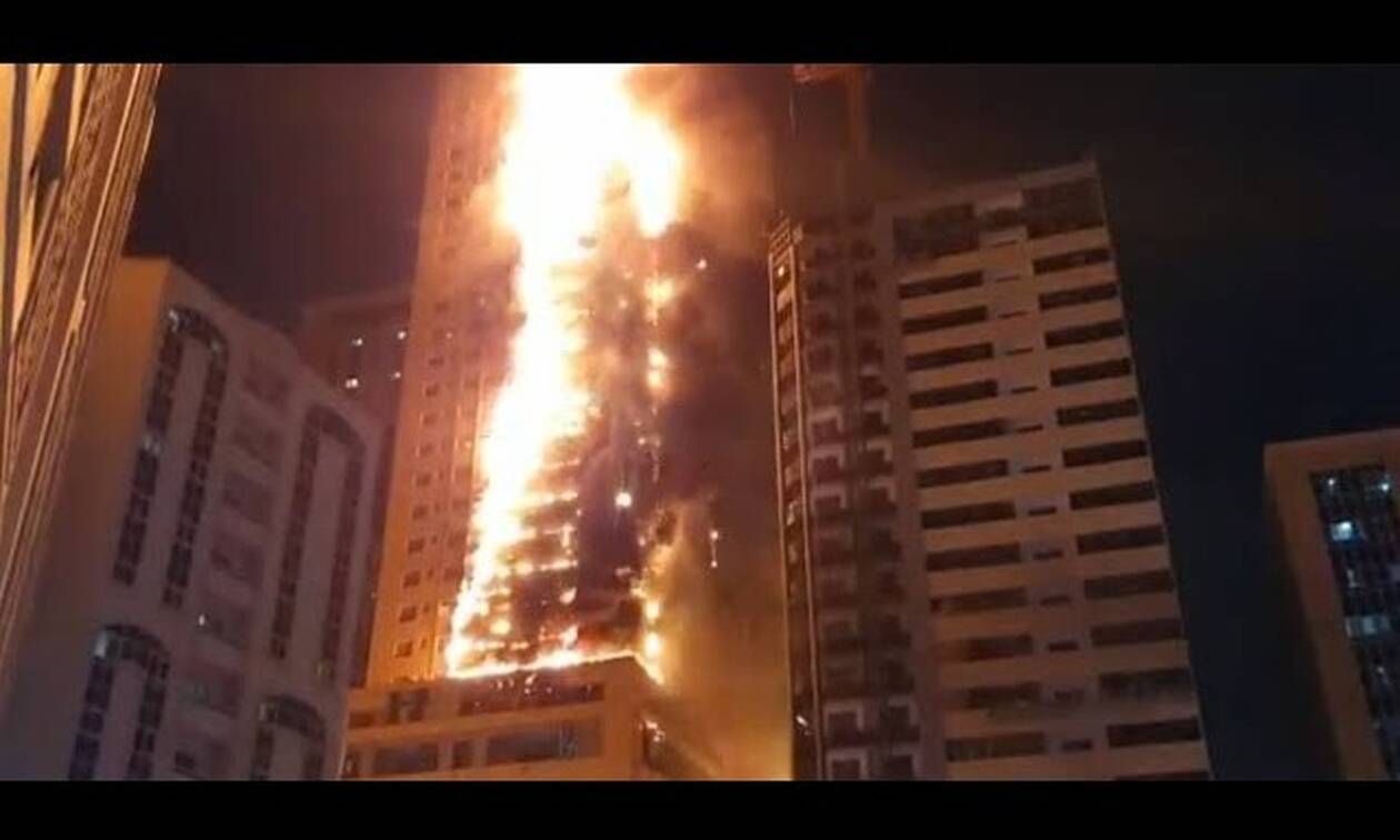 Συναγερμός στα Ηνωμένα Αραβικά Εμιράτα: Tεράστια φωτιά σε ουρανοξύστη 48 ορόφων (vids+pics)