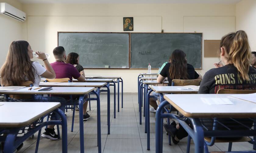 Σχολεία: Όλα τα μέτρα για την επαναλειτουργία τους - Πώς θα επιστρέψουν οι μαθητές στα θρανία