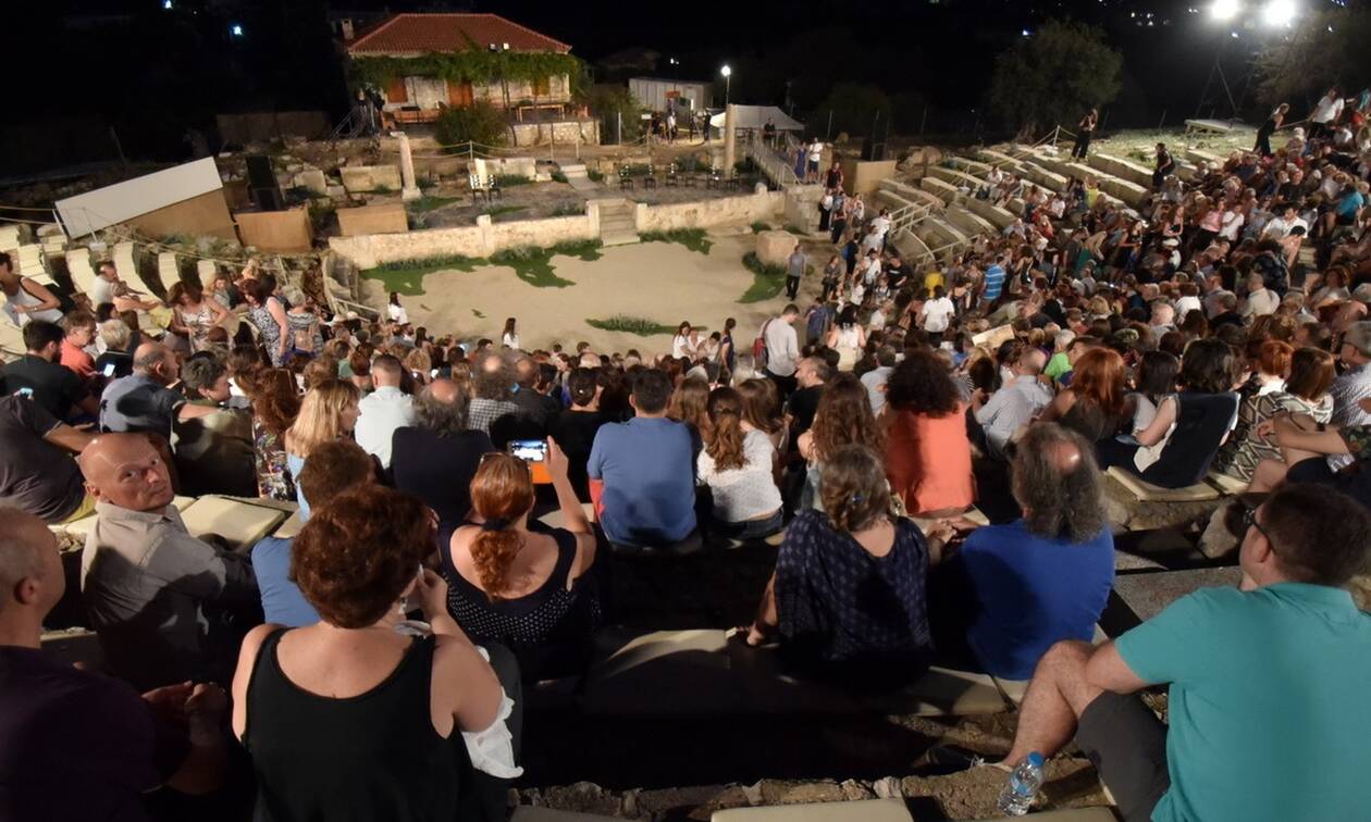 ΚΕΔΕ: Δωρεάν στους επαγγελματίες του Πολιτισμού τα Δημοτικά και Περιφερειακά Θέατρα για το καλοκαίρι