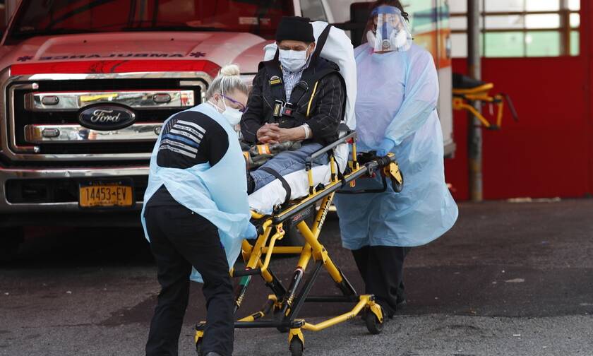 Κορονοϊός στις ΗΠΑ: Λιγότεροι από 900 νεκροί τις τελευταίες σε 24 ώρες