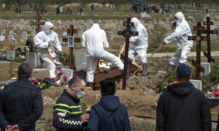 Κορονοϊός: Ο πλανήτης ακόμα μετρά νεκρούς - Ξεπέρασαν τις 300.000 οι θάνατοι
