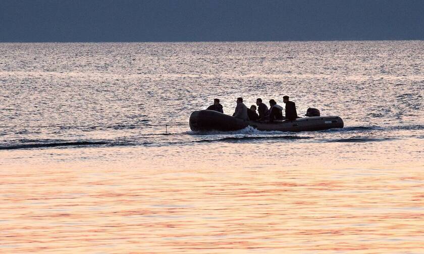 Μυτιλήνη: Βάρκα με 36 πρόσφυγες και μετανάστες έφτασε σε παραλία του νησιού	