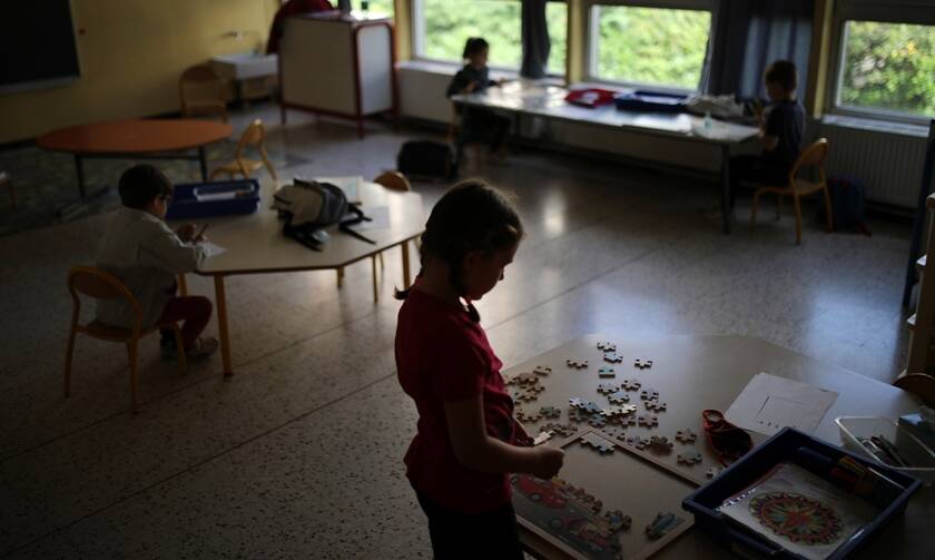 Κορονοϊός: Οι επιπτώσεις στην υγεία φτωχότερων παιδιών από τη διακοπή της εκπαιδευτικής διαδικασίας 