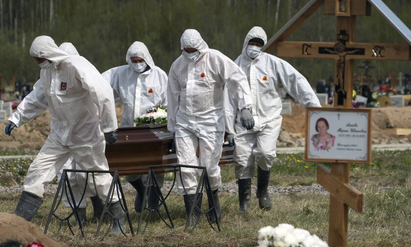 Κορονοϊός: 3.000 νεκροί και 300.000 κρούσματα στη Ρωσία-«Σταθεροποιείται» η κατάσταση, λένε οι Αρχές