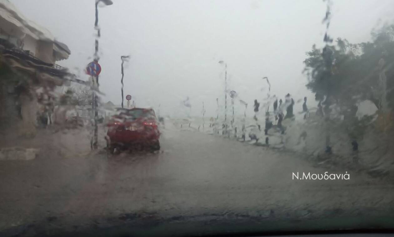 Κακοκαιρία: «Κατακλυσμός» στην Χαλκιδική - «Πνίγηκαν» στη βροχή Νέα Μουδανιά και Κασσάνδρα
