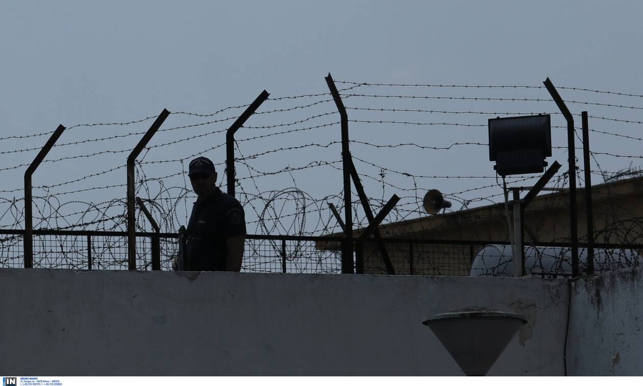 Φυλακές Νιγρίτας: Η έφοδος έφερε στο «φως» από μπάρμπεκιου μέχρι κλιματιστικά