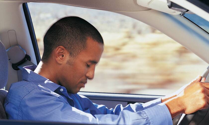 Έχετε κοιμηθεί για δευτερόλεπτα στο τιμόνι; Δείτε τι μπορείτε να κάνετε για να το αποφύγετε