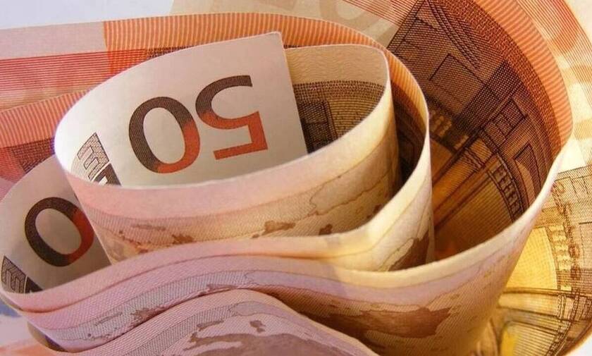 Επίδομα 534 ευρώ: Πότε θα πληρωθούν οι δικαιούχοι και πόσα χρήματα θα πάρουν 