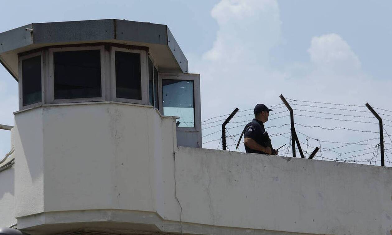 Συναγερμός στην ΕΛ.ΑΣ.: Απέδρασε κρατούμενος από τον Κορυδαλλό