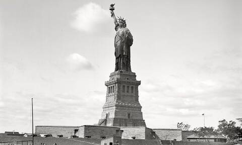 Το Άγαλμα της Ελευθερίας: Η ιστορία πίσω από το σύμβολο της Νέας Υόρκης