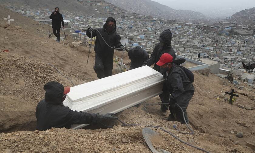 Κορονοϊός στο Περού: 184 νέοι θάνατοι σε 24 ώρες - Πάνω από 8.000 οι νεκροί