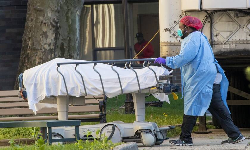 Κορονοϊός στις ΗΠΑ: Σχεδόν 120.000 οι νεκροί από την πανδημία