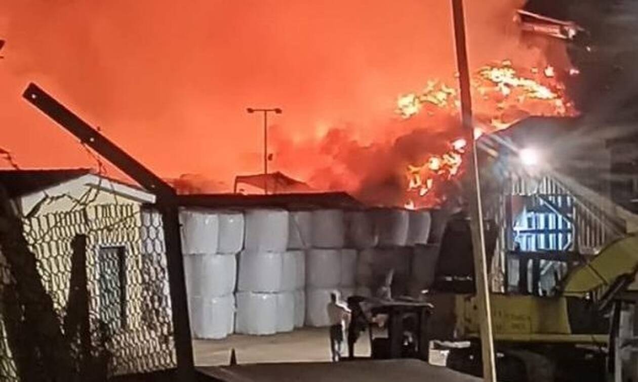 Φωτιά στον ΧΥΤΑ Τεμπλονίου στην Κέρκυρα (pics)
