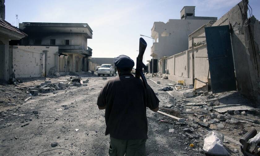 Γαλλία, Ιταλία και Γερμανία απευθύνουν έκκληση να σταματήσουν οι εχθροπραξίες στη Λιβύη