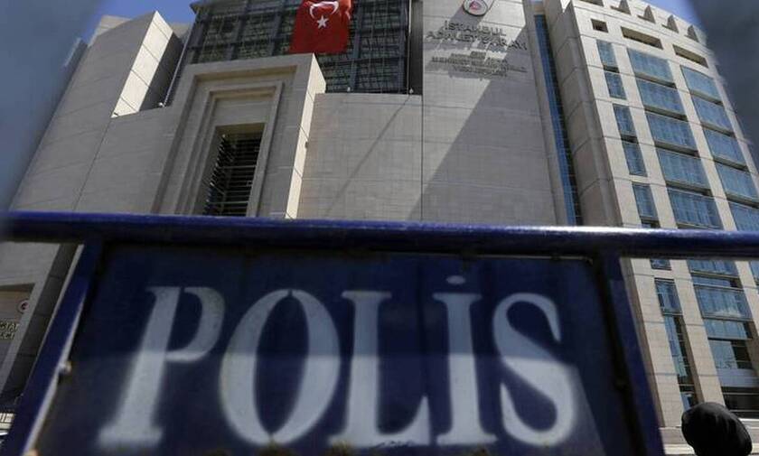 Τουρκία: Σε ισόβια καταδικάσθηκαν 121 ύποπτοι για την απόπειρα πραξικοπήματος