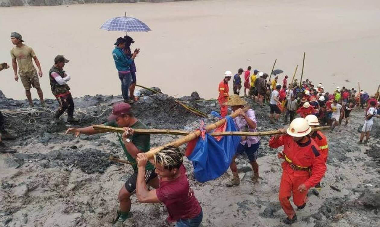 Μιανμάρ: Η στιγμή που τσουνάμι λάσπης «καταπίνει» το ορυχείο - Εκατόμβη νεκρών 