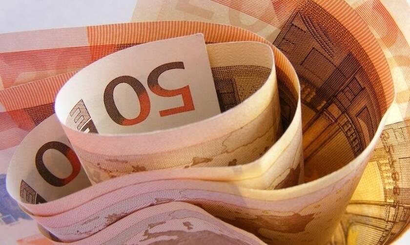 Συντάξεις: Ποιοι και πότε θα πάρουν αναδρομικά έως και 11.000 ευρώ