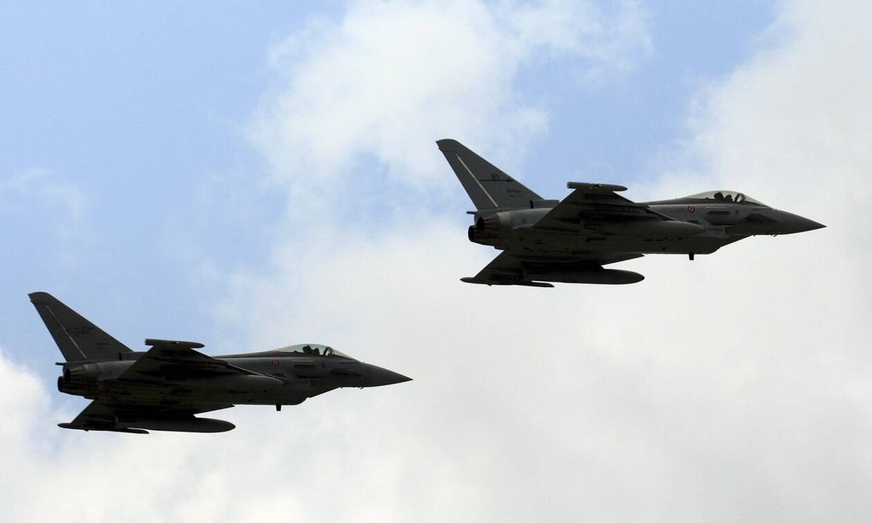 Ένταση στη Λιβύη: Ο Σάρατζ καταγγέλλει αεροπορικές επιδρομές «ξένων» αεροσκαφών