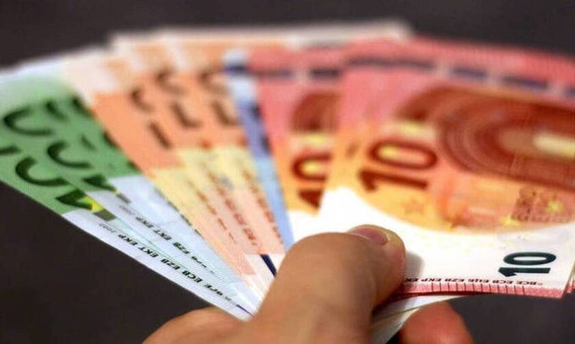 Επίδομα 800 ευρώ: Πληρώνονται σήμερα (06/07) οι ειδικές κατηγορίες