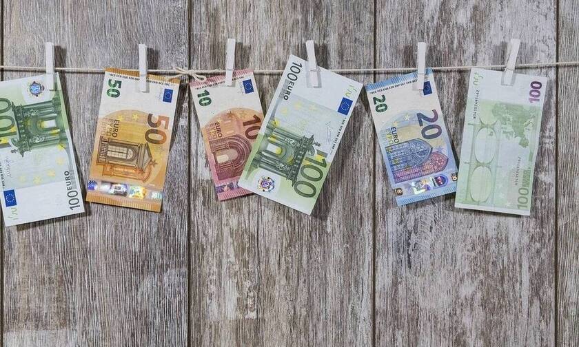 Επίδομα 534 ευρώ: Πόσα χρήματα θα λάβουν οι εργαζόμενοι σε αναστολή