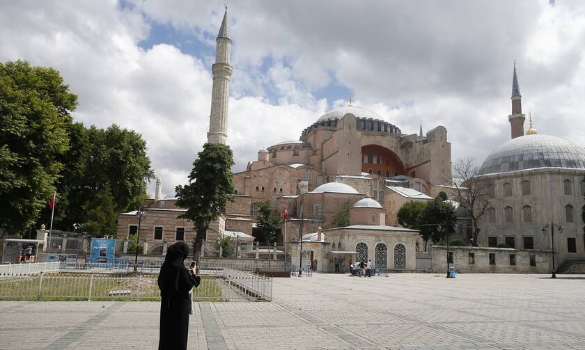 Αγιά Σοφιά: Αυτό είναι το διάταγμα που υπέγραψε ο Ερντογάν για να γίνει τζαμί