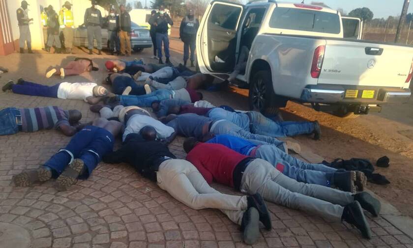 Νότια Αφρική: Πέντε νεκροί σε ομηρία κοντά στο Γιοχάνεσμπουργκ