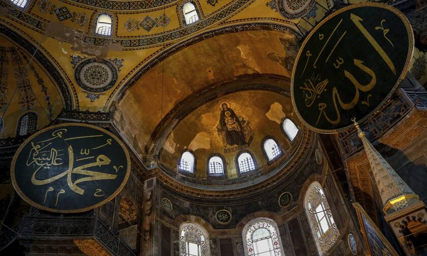 Αγία Σοφία: Έτσι θα είναι ως τζαμί – Οι ιμάμηδες, οι προσευχές και το τεράστιο χαλί