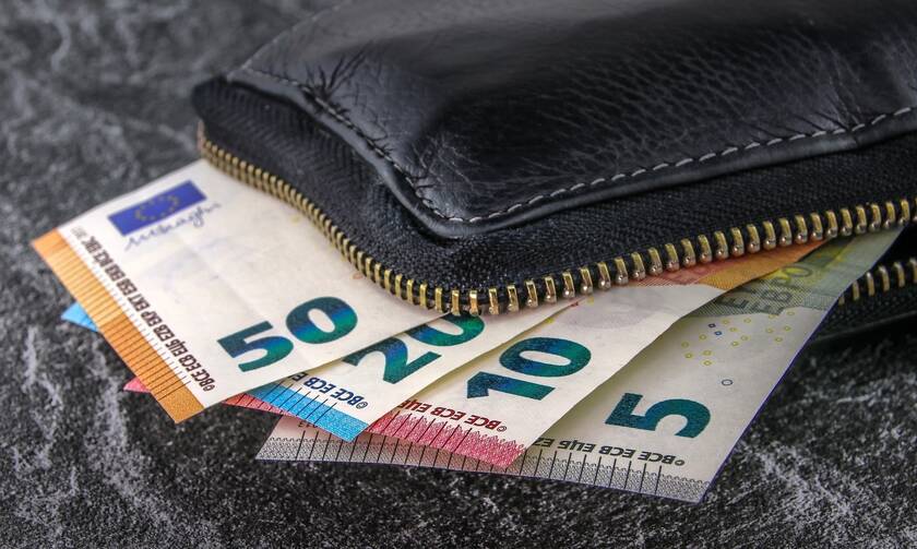 Επίδομα 534 ευρώ: Το χρονοδιάγραμμα των πληρωμών 