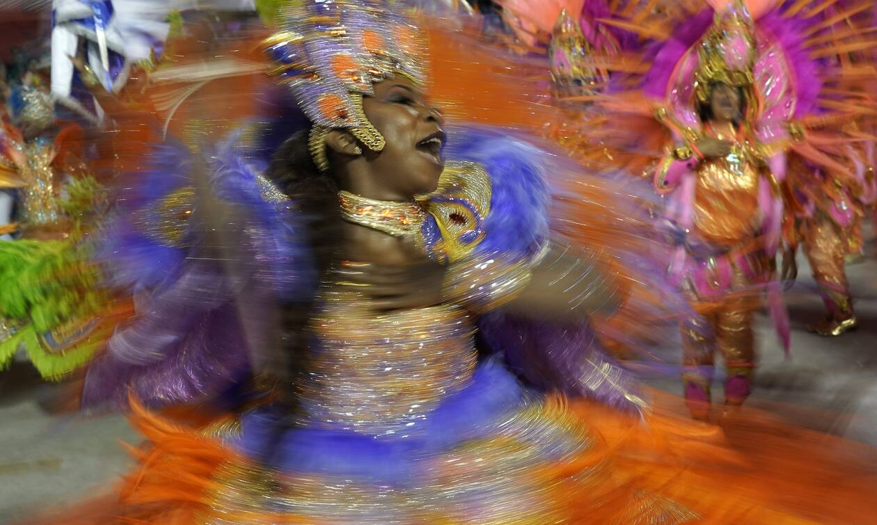 Βραζιλία: Το καρναβάλι του Ρίο απειλείται από το νέο κορονοϊό