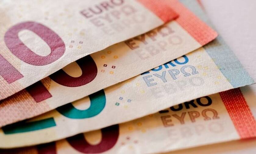 Αναδρομικά: Ποιοι θα πάρουν έως και 7.800 ευρώ - Τα ποσά ανά Ταμείο