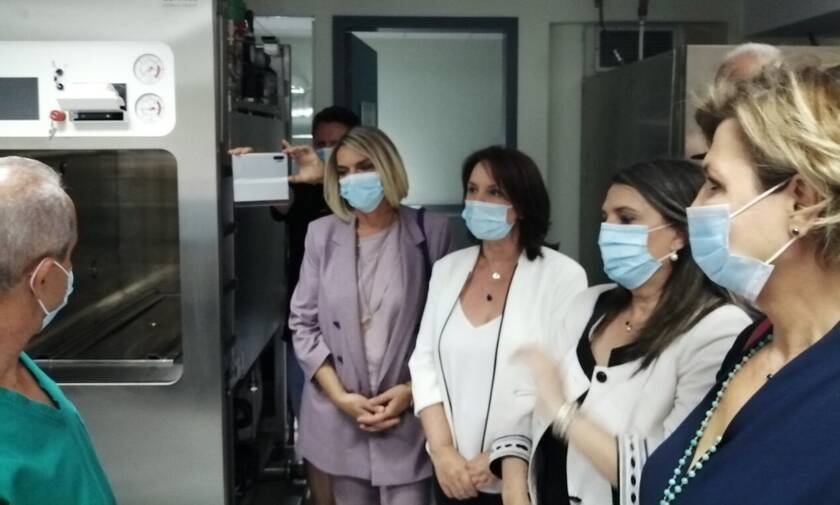 Νοσοκομείο Καστοριάς: Δωρεά μηχανημάτων από την Κ.Ο του ΣΥΡΙΖΑ