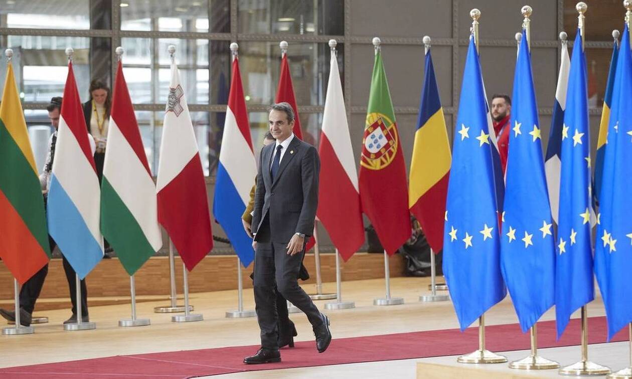 Σύνοδος Κορυφής: Στις «Συμπληγάδες» της οικονομίας και της Τουρκίας η ΕΕ