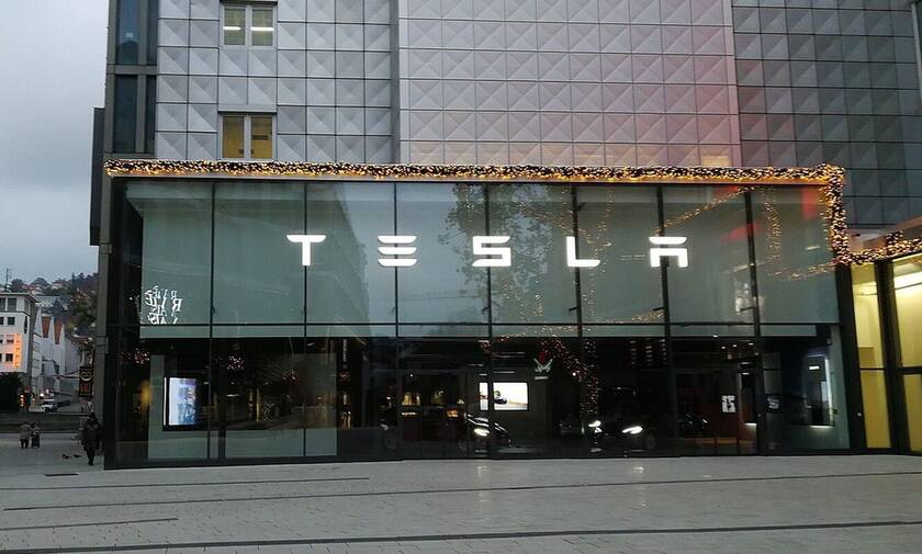 Είναι πραγματικά σημαντική είδηση ότι η Tesla θα ανοίξει κατάστημα στην Ελλάδα;