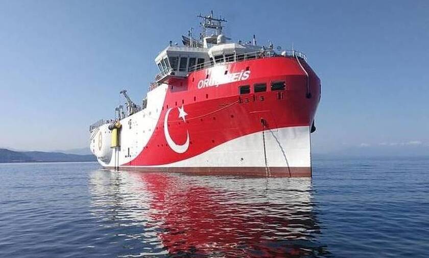 Στο λιμάνι της Αττάλειας ΤΏΡΑ το ORUC REIS: Χτυπάει κόκκινο η προπαγάνδα των Τούρκων 