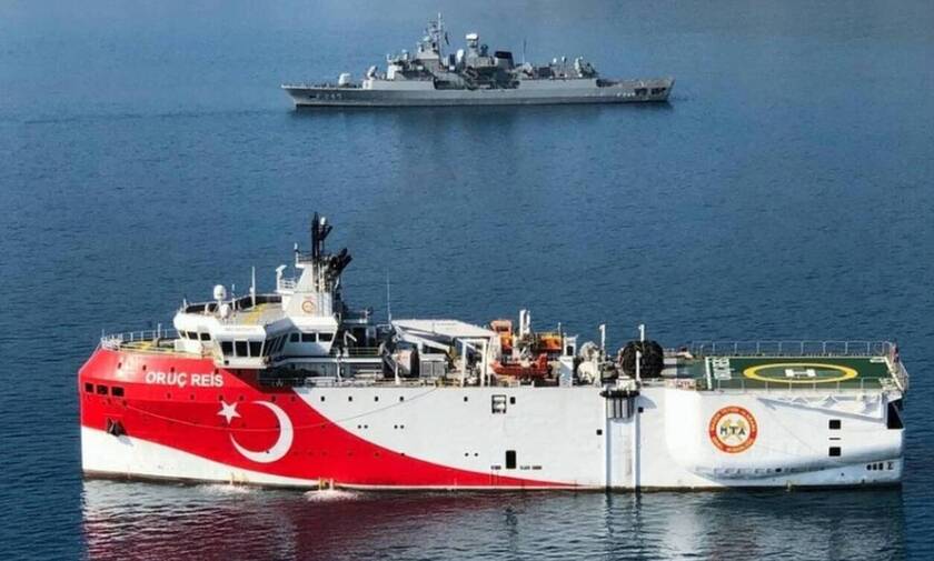Σε επιφυλακή για τις τουρκικές προκλήσεις: Οι Ένοπλες Δυνάμεις επί ποδός για το Oruc Reis