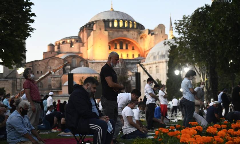Αγία Σοφία – LIVE: Τζαμί μετά από 86 χρόνια – Φιέστα της ντροπής από τον Ερντογάν