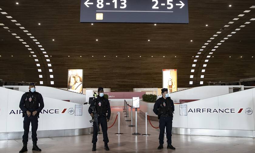 Γαλλία Κορονοϊός: Υποχρεωτικό το τεστ στα σύνορα για ταξιδιώτες από 16 χώρες