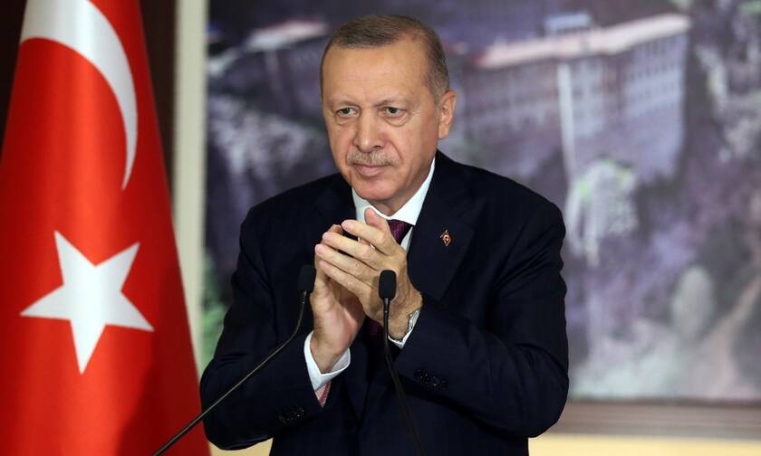 Τουρκία: Ο Ερντογάν ελέγχει τα social media και με το νόμο πλέον