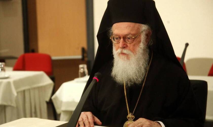 Αρχιεπίσκοπος Αναστάσιος: Κρατάτε αποστάσεις, πλησιάστε μεταξύ σας πνευματικά